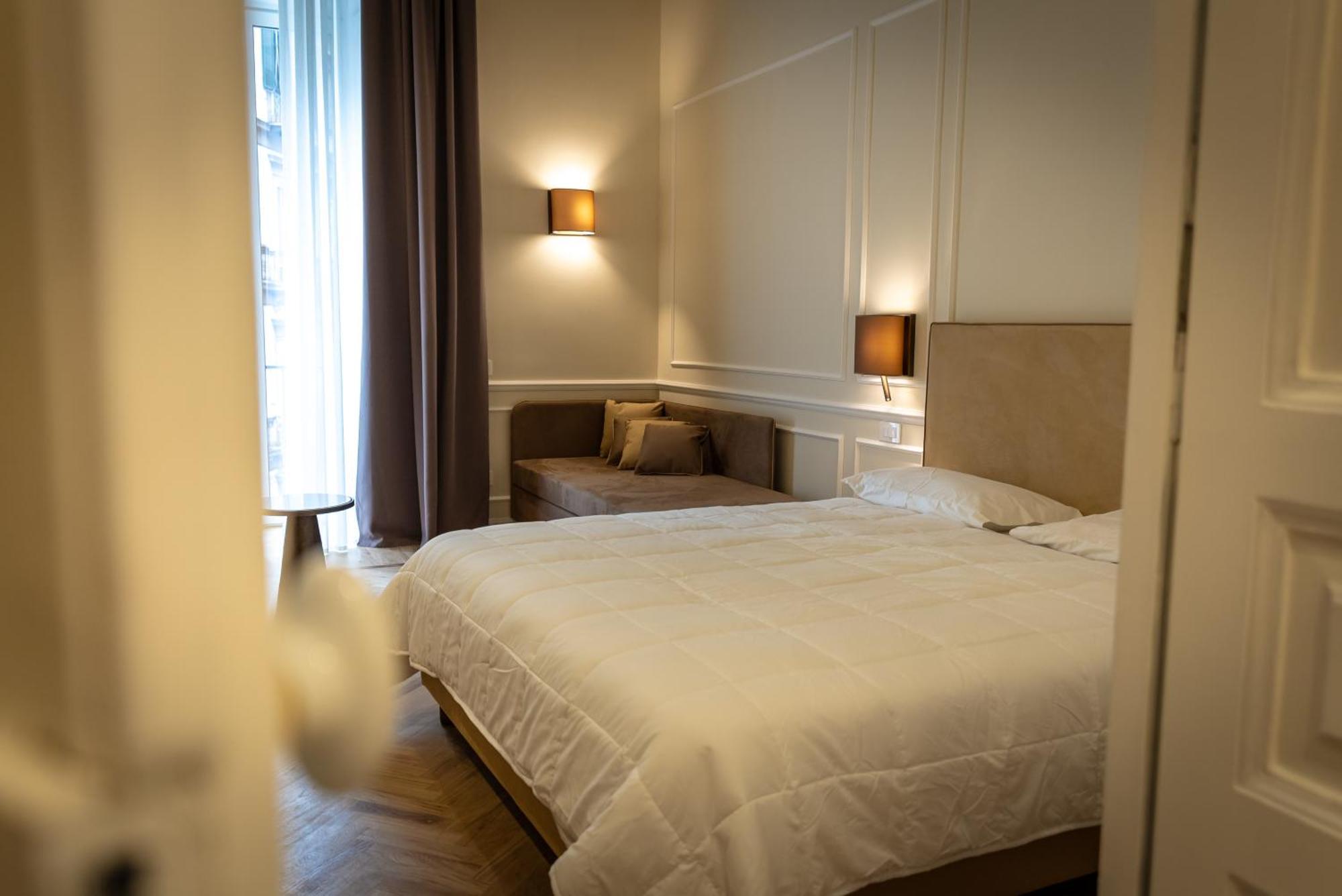 Antica Dimora Pessina Hotel Naples Exterior photo