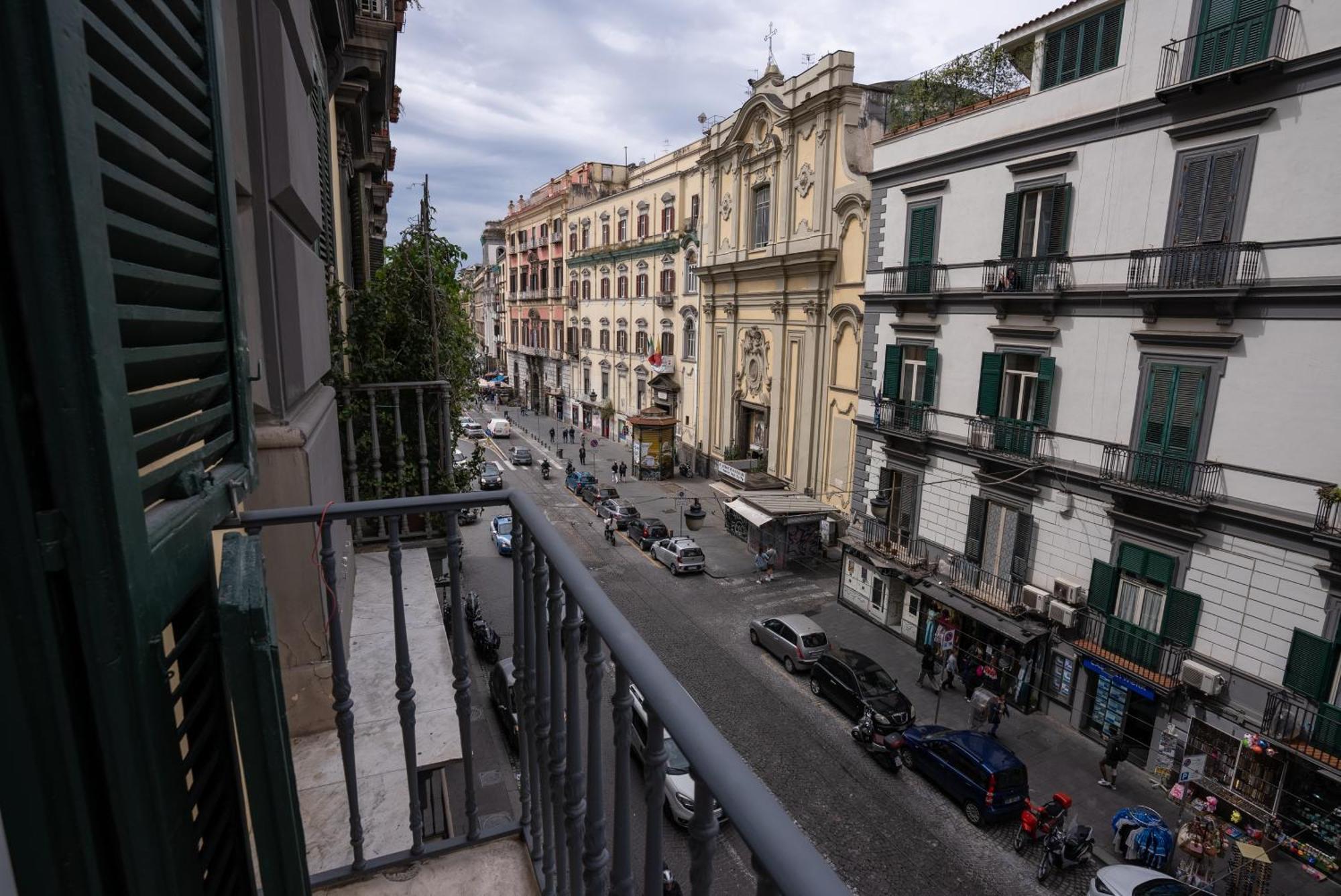 Antica Dimora Pessina Hotel Naples Exterior photo