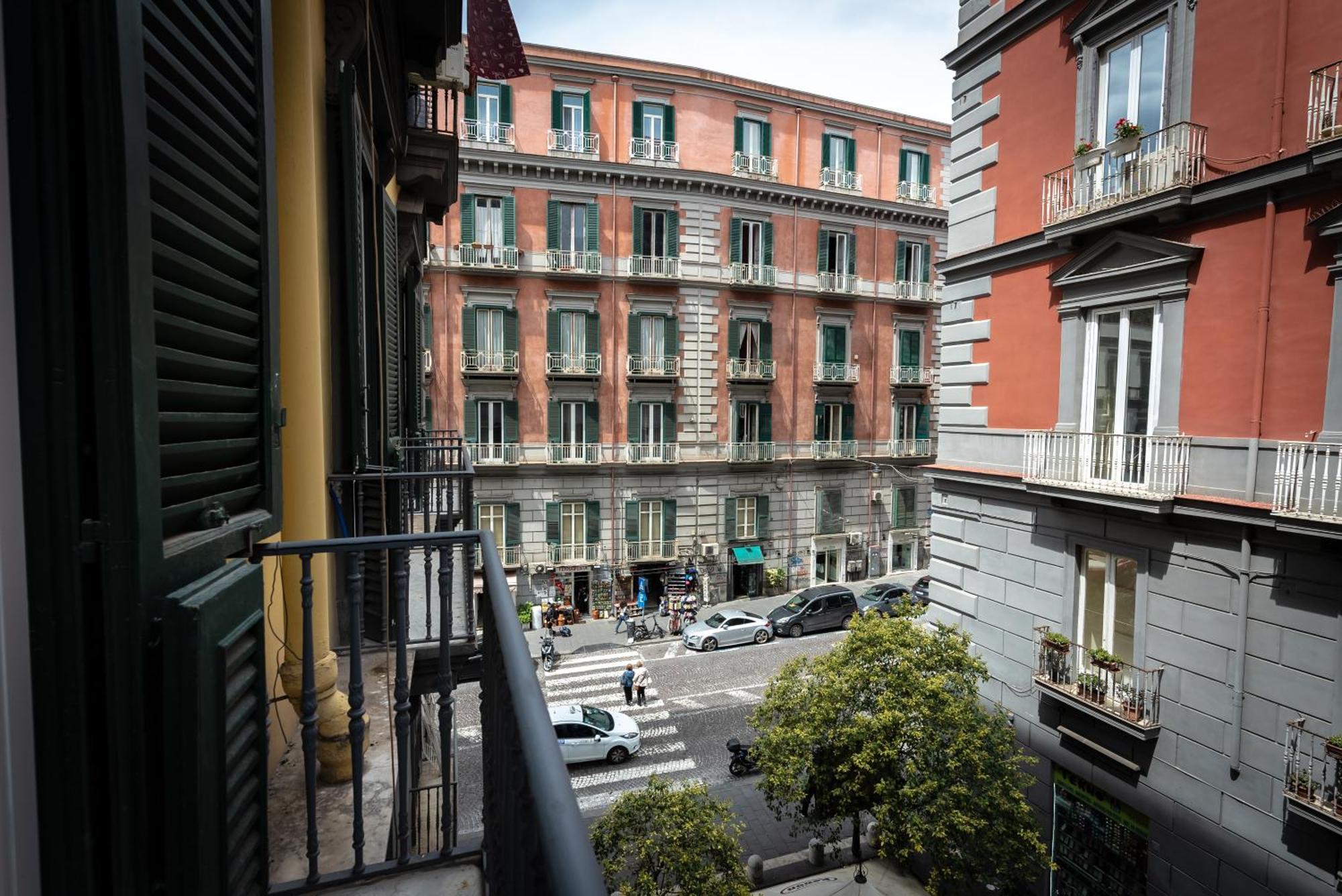 Antica Dimora Pessina Hotel Naples Exterior photo